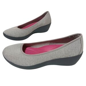 Crocs Shoes Women's Size 10 Wide Gray Cloth Slip-On Wedge Shoes Comfort